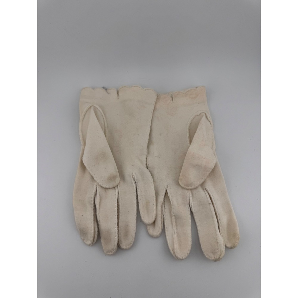 Vintage White Canvas Gloves Scalloped Edge Button‎ Cuff Opera Gloves